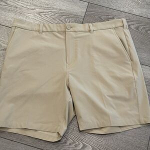 Mizzen & Main Helmsman Mens 38 X 8 Performance Shorts Khaki Golf Preppy